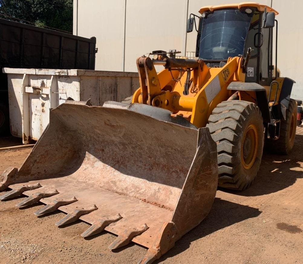 Pa-Carregadeira-JCB-426-Ano-2008-DESTAQ1